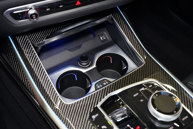 BMW X7 40d xDrive, Nezávislé, Tažné - fotka 39 z 48