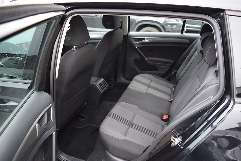 Volkswagen Golf Variant (2017) 1.4TSI 92kw CLBMT ALLSTAR OPS - fotka 14 z 41