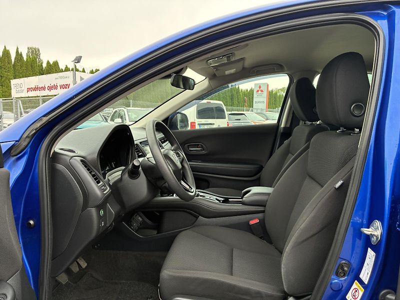 Honda HR-V (2019) 1,6i-DTEC Comfort 6MT *ZÁRUKA* - fotka 6 z 25