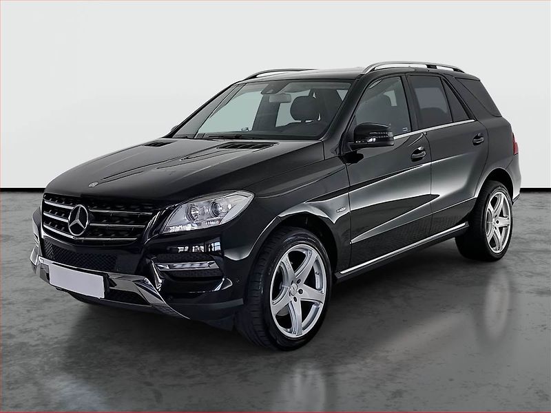Mercedes-Benz Třídy M (2012) ML 350 BlueTEC, 4X4, Automat - fotka 2 z 19