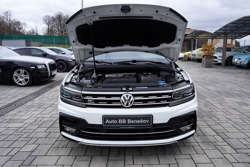 Volkswagen Tiguan 2.0 TSI 4Motion/DSG/R-line/ČR - fotka 9 z 54