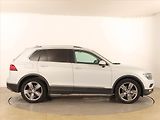 Volkswagen Tiguan (2018) 2.0 TDI, 4X4, Automat, Navi - náhled 6