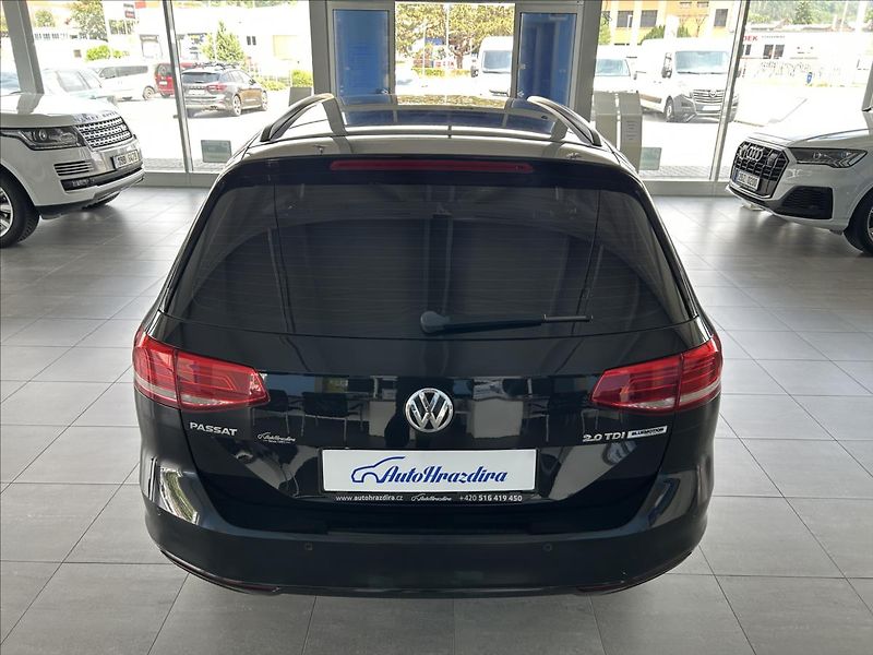 Volkswagen Passat 2,0   TDI 110kW,1.MAJ,SERVISKA - fotka 5 z 24