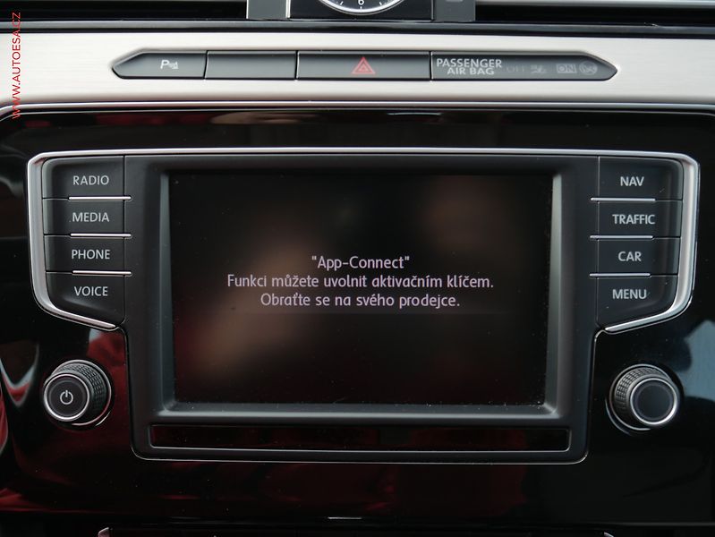Volkswagen Passat (2016) 2.0 TDi 4x4, ČR, Highline - fotka 20 z 24