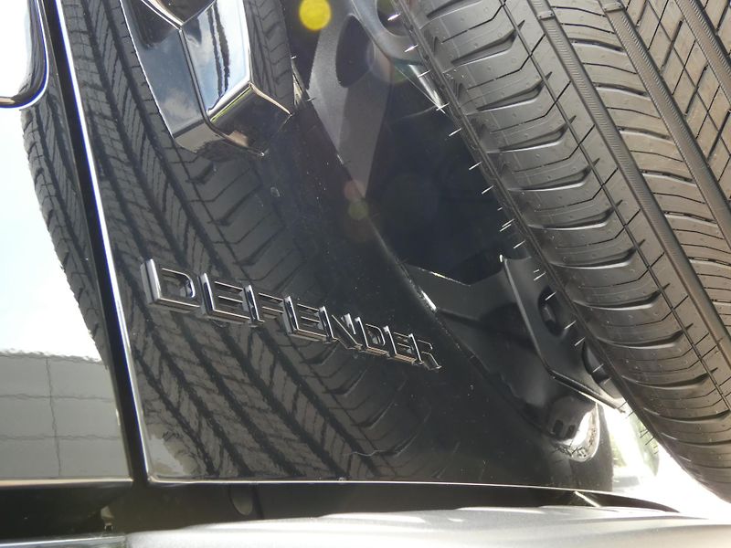 Land Rover Defender 110 4,4 OCTA P635 - fotka 44 z 48