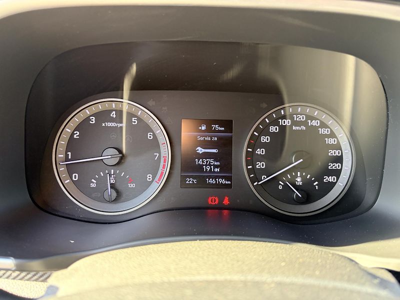 Hyundai Tucson 1.6T-GDi 130kW 4x4 IceBreaker - fotka 30 z 43