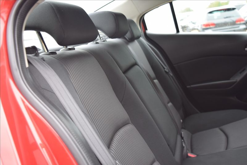 Mazda 3 2,0 G 88KW  DIGIKLIMA ALU NAVI - fotka 46 z 47