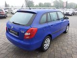 Škoda Fabia (2009) KOMBI 1.4 16V - náhled 3