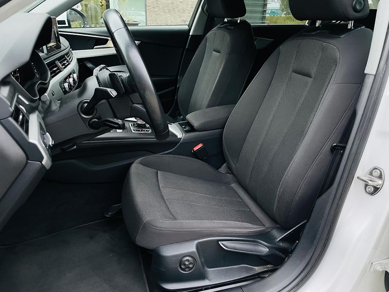 Audi A4 3.0TDI AUT KAMERA SERVISKA  - fotka 29 z 45