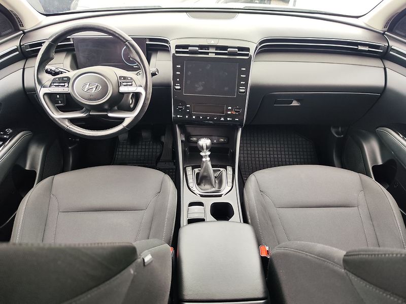 Hyundai Tucson 1.6 T-GDi/110kW Smart - fotka 12 z 33