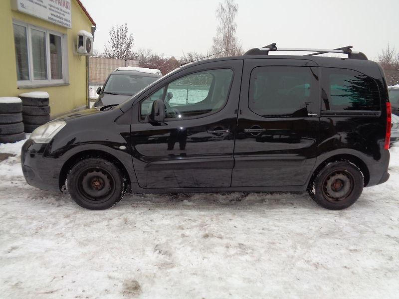 Citroën Berlingo 1,6 HDI  Multispace - fotka 4 z 17