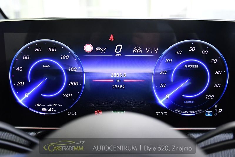 Mercedes-Benz EQE 350 4-matic AMG - fotka 28 z 56