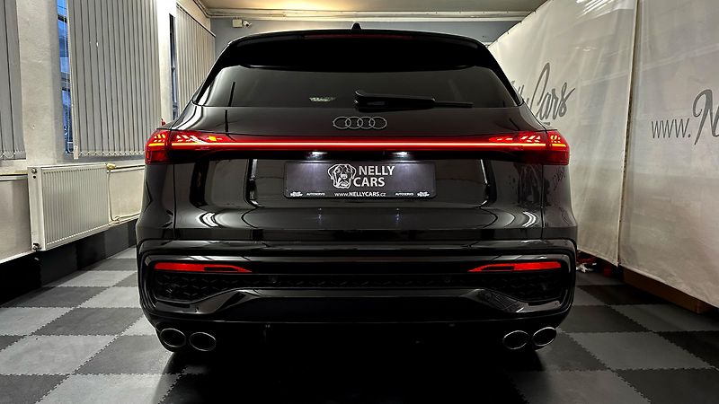 Audi SQ5 STAV NOVÉHO VOZU / ZÁRUKA  - fotka 5 z 44