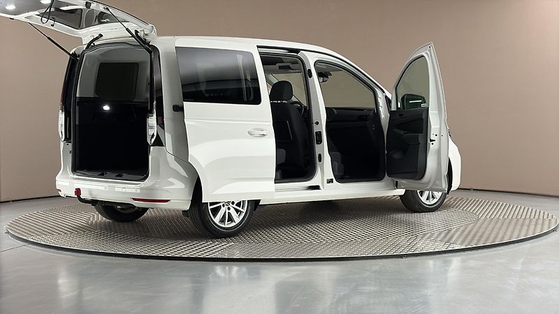 Volkswagen Caddy 2.0 TDI DSG - fotka 6 z 25