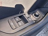 Škoda Superb (2015) 2.0 TDI, ČR, DSG, navi, bixen - náhled 13
