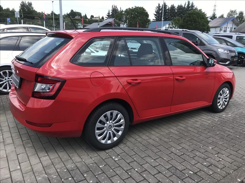 Škoda Fabia 1,0 - fotka 4 z 15