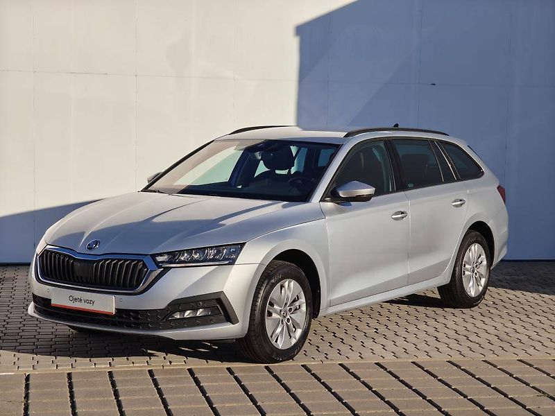 Škoda Octavia Ambition 6MP 2,0TDI - fotka 1 z 22