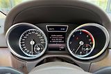 Mercedes-Benz GL (2014) GL 350 Bluetec 4Matic - náhled 30