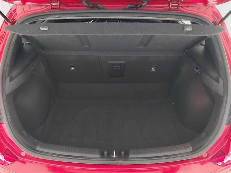 Hyundai i30 (2017) 1.0 T-GDI, ČR,1.maj - fotka 14 z 18