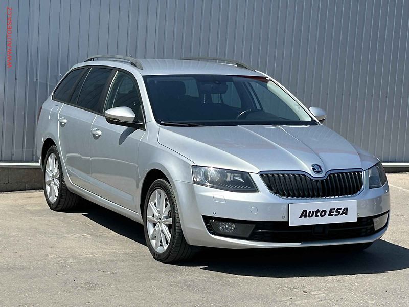 Škoda Octavia (2017) 2.0 TDI 4x4, DSG, bixen - fotografie inzerátu