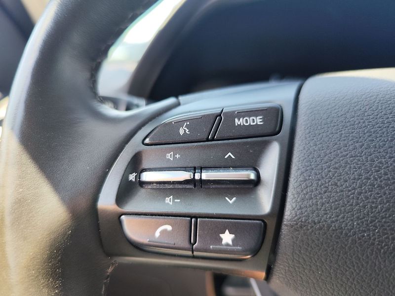 Hyundai i30 1.0 T-GDi/74kW Smart Climate - fotka 22 z 31