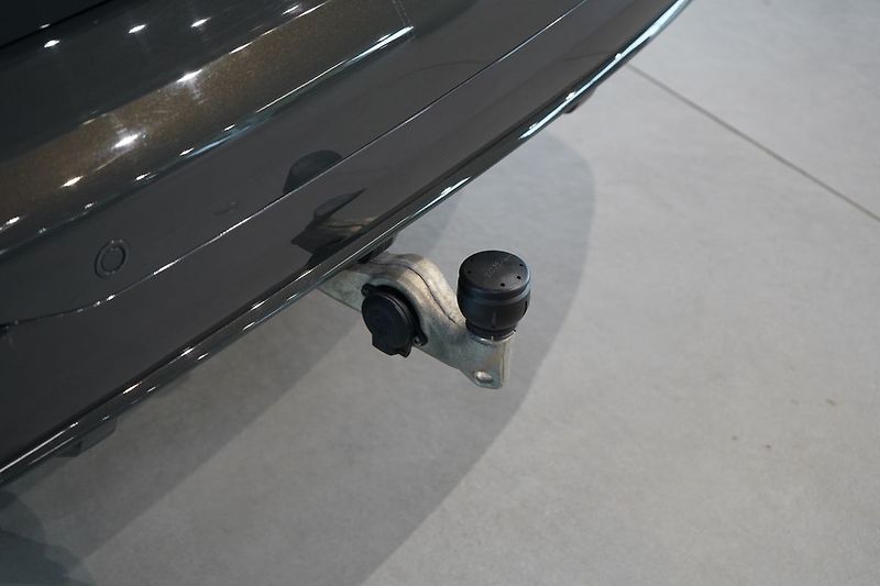 BMW X7 40d xDrive, Nezávislé, Masáž - fotka 16 z 49