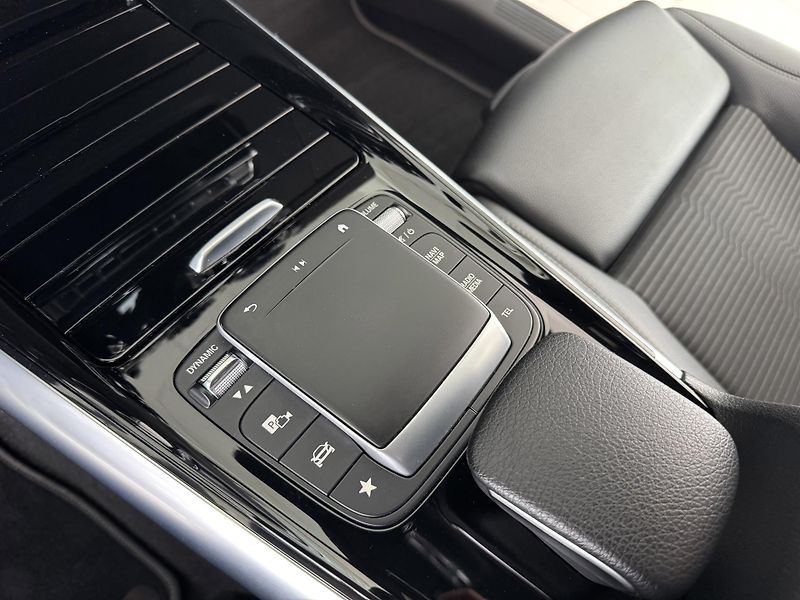Mercedes-Benz Třídy B 220d 140kW*AT8*LED*Kůže*DPH - fotka 25 z 36