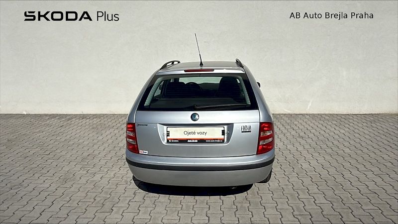 Škoda Fabia (2003) Combi Classic 1,2 47kW - fotka 9 z 23