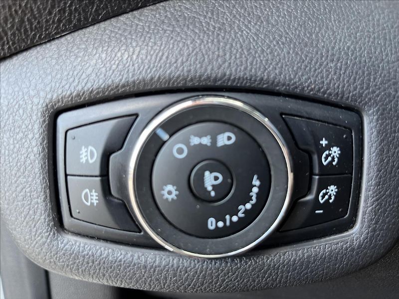 Ford Transit Connect 1,5 TDCi 5.MÍST SERVIS ROZVODY - fotka 27 z 42