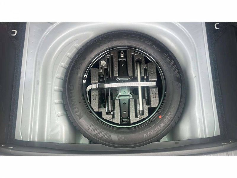 Škoda Octavia Combi Top Selection 1,5TSI 110 - fotka 25 z 29