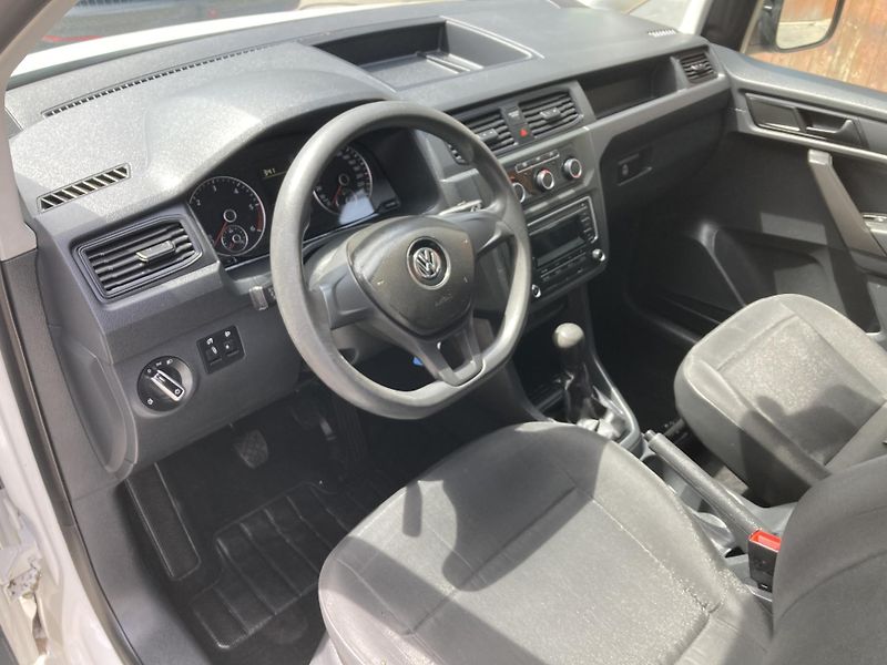 Volkswagen Caddy (2016) MAXI  2,0TDi VAN -DPH - fotka 9 z 17