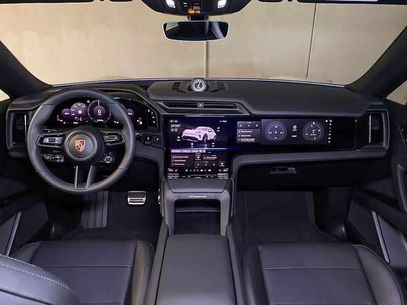 Porsche Cayenne (2026) Electric HuD 360 Display spol. - fotka 10 z 23