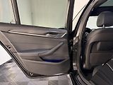 BMW Řada 5 530d xDrive M-Sport Laser FCL - náhled 26