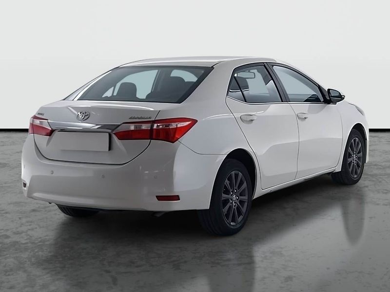 Toyota Corolla (2016) 1.6 Valvematic, Automat - fotka 5 z 18