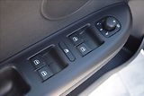 Volkswagen Golf Plus 1,4 i 59KW VÝHŘEV NAVI ALU - náhled 30