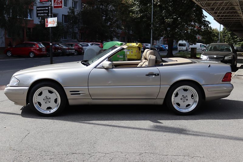 Mercedes-Benz SL SL 500 R129 225kW - fotka 20 z 49