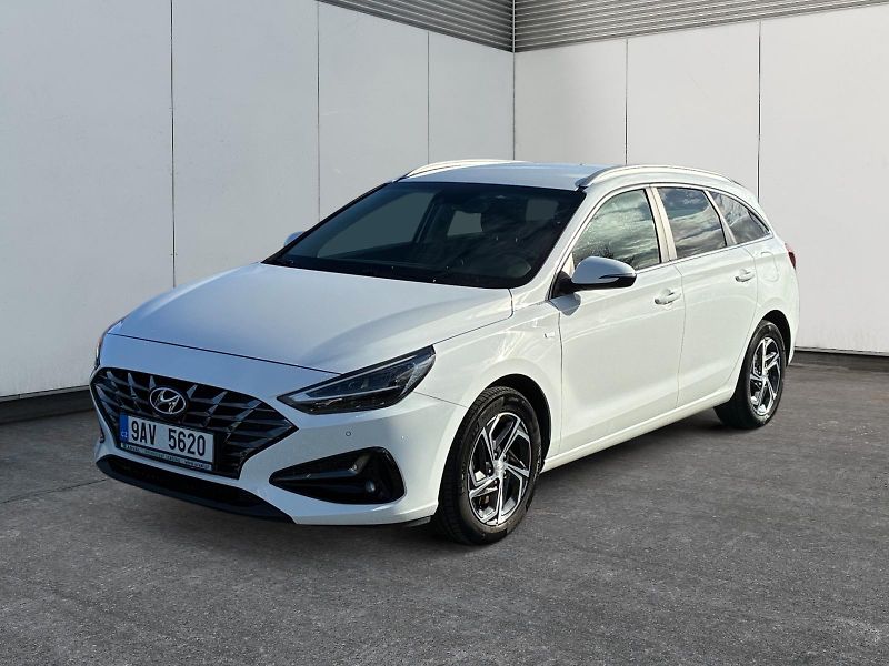 Hyundai i30 (2023) SMART 1.5T-GDI 118kW CZ DPH - fotografie inzerátu