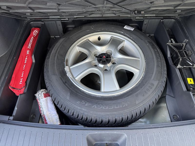 Kia Sportage (2007) 4WD 104kW - fotka 34 z 37