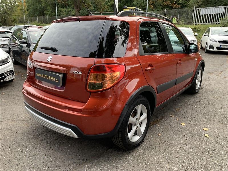 Suzuki SX4 1,6 i ČR,SERVISKA - fotka 5 z 16