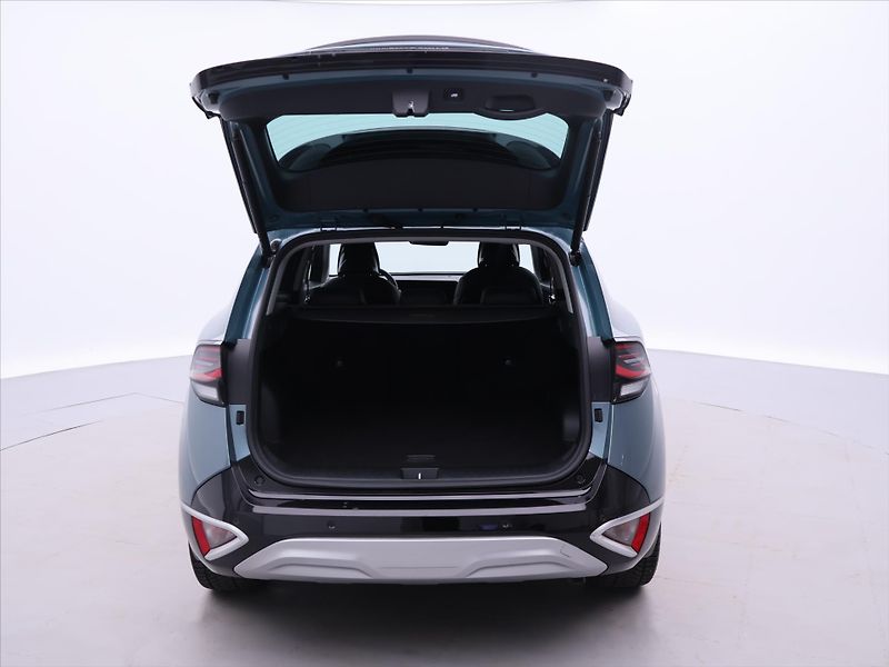 Kia Sportage 1,6 T-GDI 132kW TOP 4x4 Aut. - fotka 9 z 33