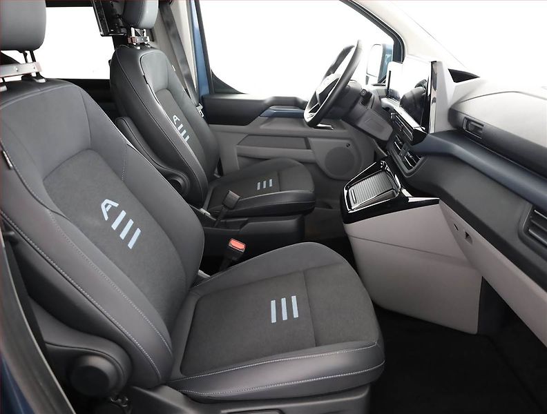 Ford Tourneo Custom (2025) Active 2.0 EcoBlue AWD, ČR - fotka 7 z 21