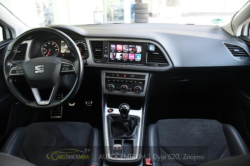 Seat Leon 1.8TSi Xcellence LED - fotka 22 z 57