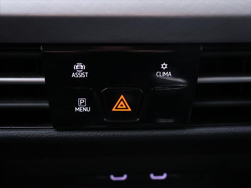 Volkswagen Golf Variant 1,5 TSI 110kW CZ LED 1.Maj - fotka 21 z 30