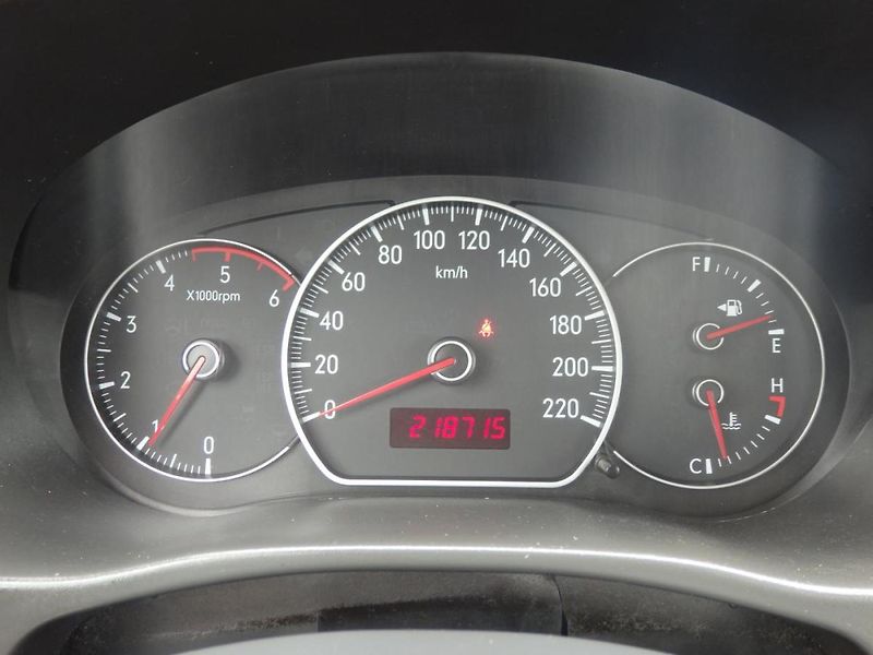 Suzuki SX4 1,9 DDis 88KW - fotka 11 z 16