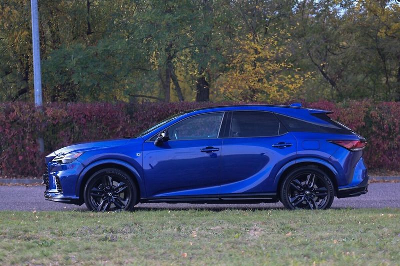 Lexus RX 500h 500H 2,4 HEV F SPORT SPECIAL E - fotka 28 z 28