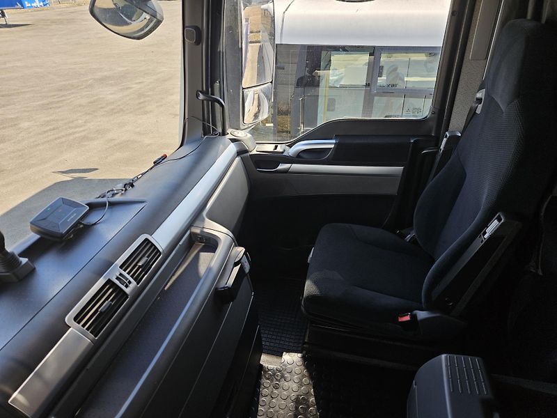 MAN TGX 26.440 valník + HR HIAB XS 288 - fotka 13 z 27