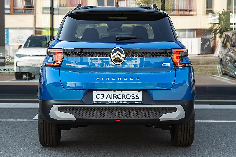 Citroën C3 Aircross 1,2 COLLECTION Hybrid 145k EAT - fotka 7 z 18