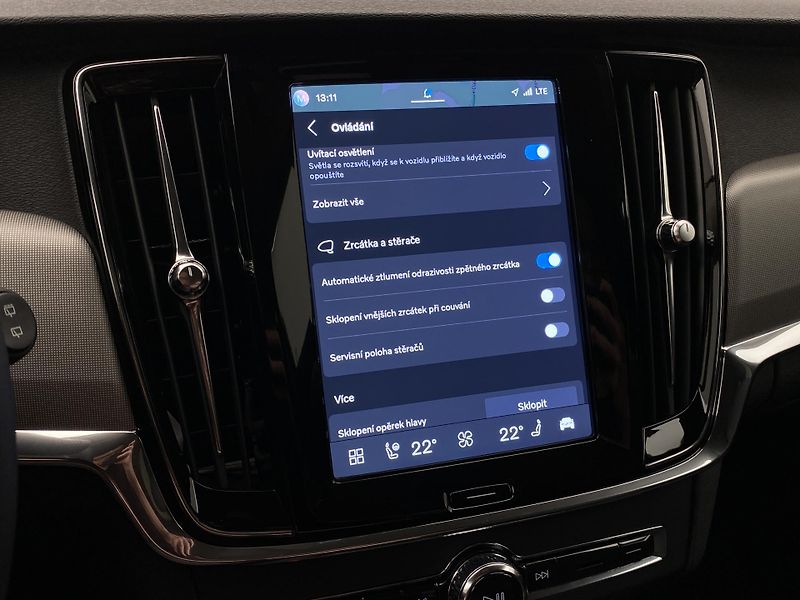 Volvo V90 T6 AWD RECHARGE CORE REZERVACE - fotka 53 z 60
