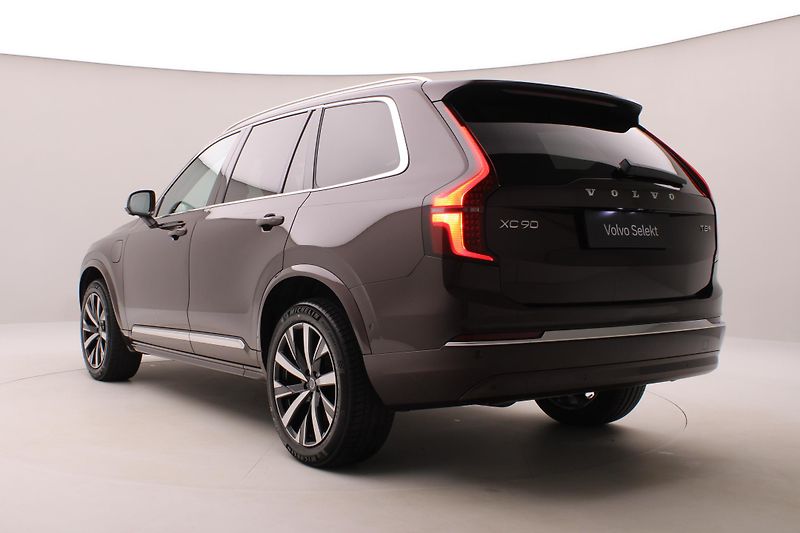 Volvo XC90 T8 AWD RECHARGE CORE AUT CZ 7m - fotka 11 z 59