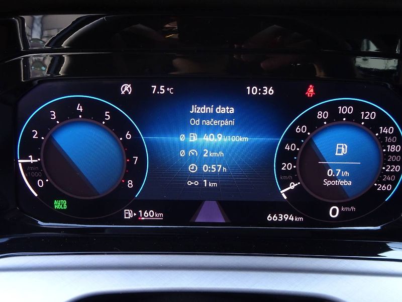 Volkswagen Golf Variant (2021) 1.0TSi/ 81kW Life - fotka 9 z 29